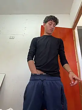 LatinBoysxxx online show from 27, 3, 2026