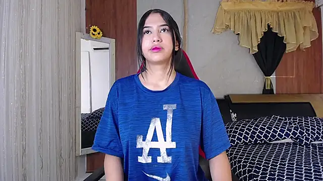 hera divine online show from 23, 2, 2026