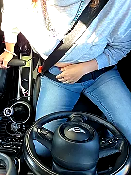 thatonespicychick online show from 4, 11, 2025