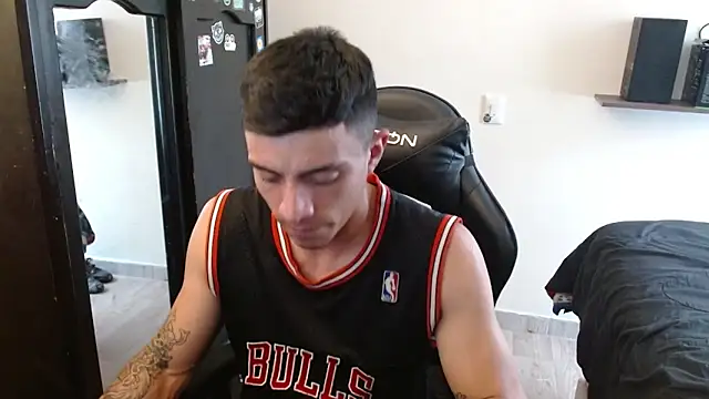 kv   xxx  online show from 8, 3, 2026