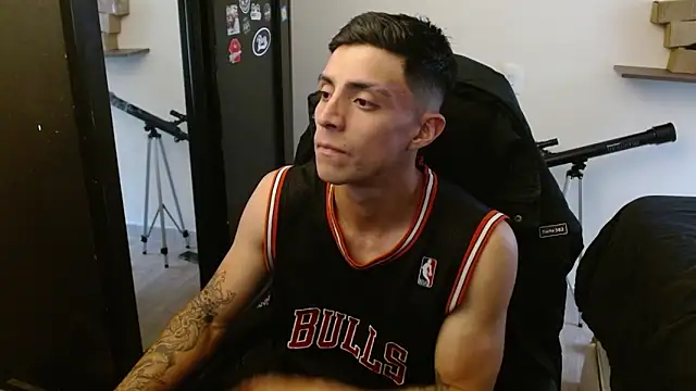 kv   xxx  online show from 11, 4, 2026