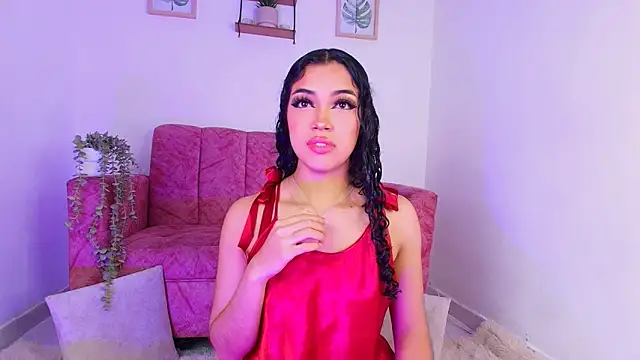 Sara Jhonson online show from 8, 11, 2025