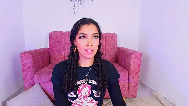 Sara Jhonson online show from 14, 9, 2025