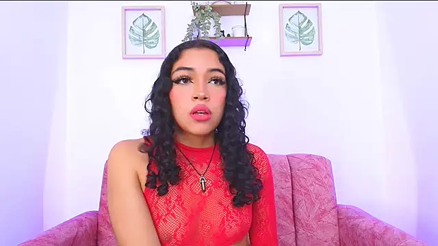 Sara Jhonson online show from 1, 2, 2025