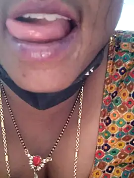 Snapshot of sana14 chatting on 24, 10, 2025 sana14 online show from 24, 10, 2025