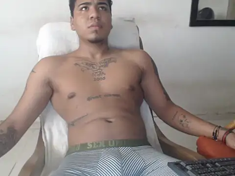 camiloacosta321 online show from 25, 11, 2025