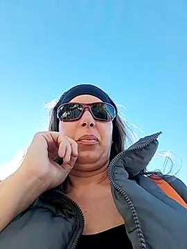 uber babe online show from 2, 12, 2025