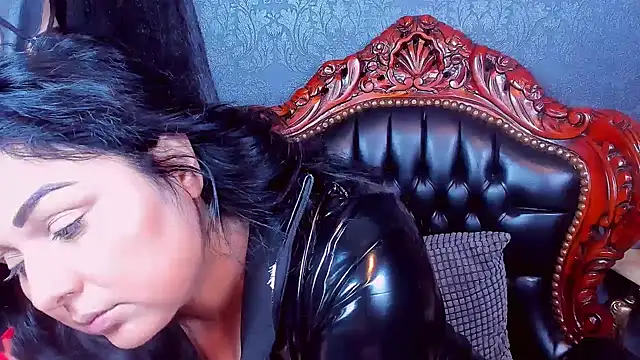 SelenaNoctis online show from 15, 4, 2026