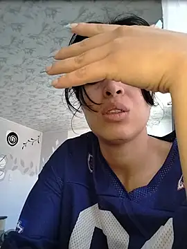 Snapshot of AlessiaVal_ chatting on 22, 5, 2026 AlessiaVal online show from 22, 5, 2026