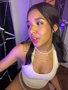 Snapshot of abbyyoungs chatting on 5, 12, 2024 abbyyoungs online show from 5, 12, 2024