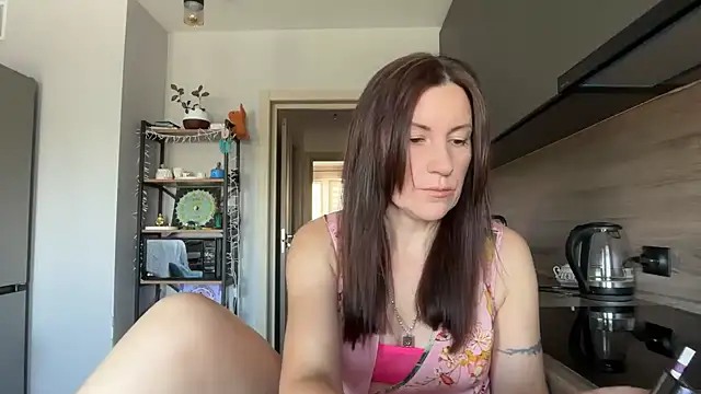 Snapshot of jainesummer chatting on 10, 9, 2025 jainesummer online show from 10, 9, 2025