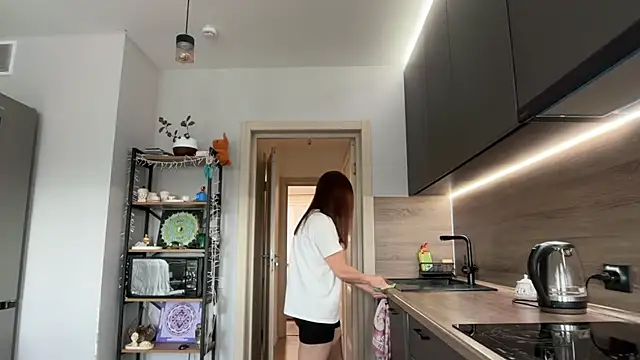 Snapshot of jainesummer chatting on 17, 9, 2025 jainesummer online show from 17, 9, 2025