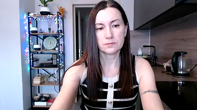 Snapshot of jainesummer chatting on 17, 2, 2025 jainesummer online show from 17, 2, 2025