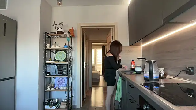 Snapshot of jainesummer chatting on 17, 10, 2025 jainesummer online show from 17, 10, 2025