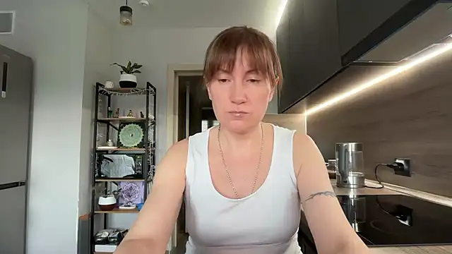 Snapshot of jainesummer chatting on 15, 5, 2026 jainesummer online show from 15, 5, 2026