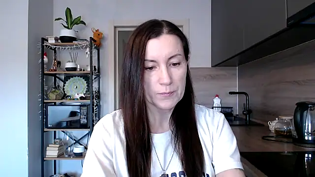 Snapshot of jainesummer chatting on 11, 3, 2025 jainesummer online show from 11, 3, 2025