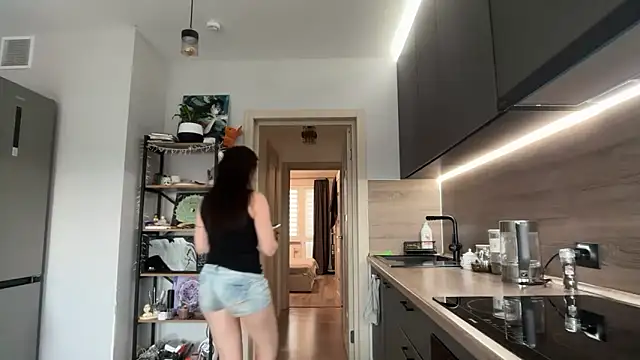 jainesummer online show from 5, 4, 2026