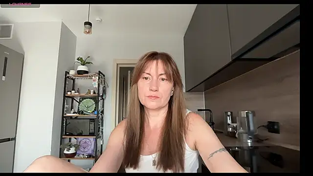 Snapshot of jainesummer chatting on 15, 7, 2026 jainesummer online show from 15, 7, 2026