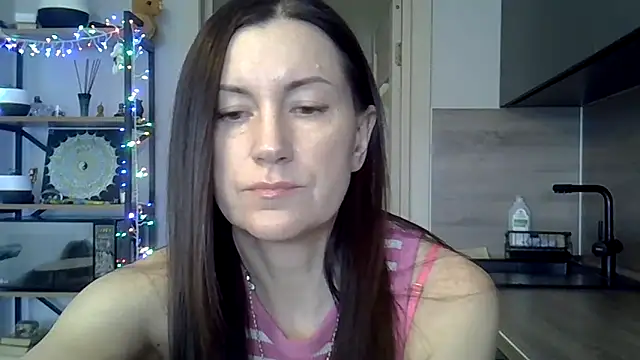 Snapshot of jainesummer chatting on 10, 2, 2025 jainesummer online show from 10, 2, 2025