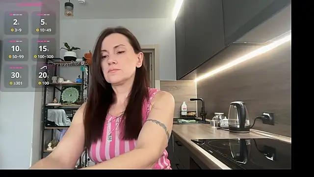 Snapshot of jainesummer chatting on 26, 11, 2025 jainesummer online show from 26, 11, 2025