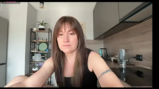 Snapshot of jainesummer chatting on 3, 6, 2026 jainesummer online show from 3, 6, 2026