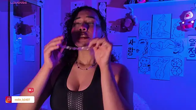 MadelineBenet online show from 14, 3, 2025