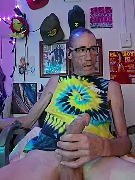 Snapshot of Undercover_Pornstar chatting on 25, 6, 2026 Undercover Pornstar online show from 25, 6, 2026