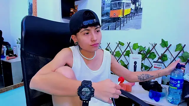 Im Mathias online show from 23, 11, 2025