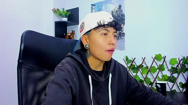 Im Mathias online show from 8, 11, 2025