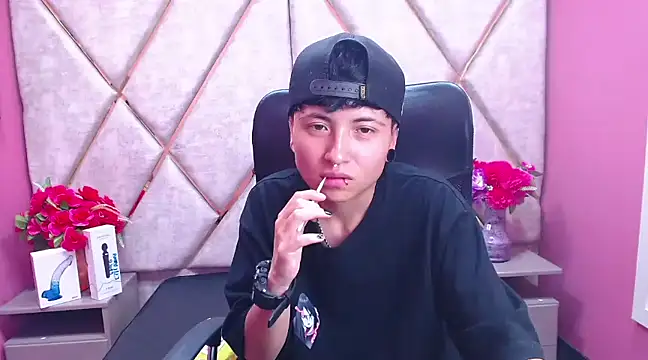 Im Mathias online show from 5, 2, 2025