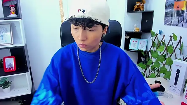 Im Mathias online show from 12, 10, 2025