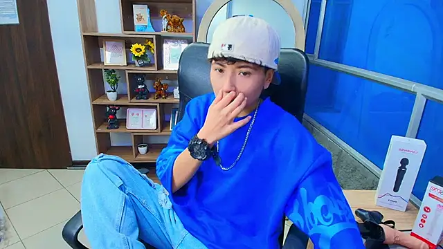 Im Mathias online show from 29, 11, 2025