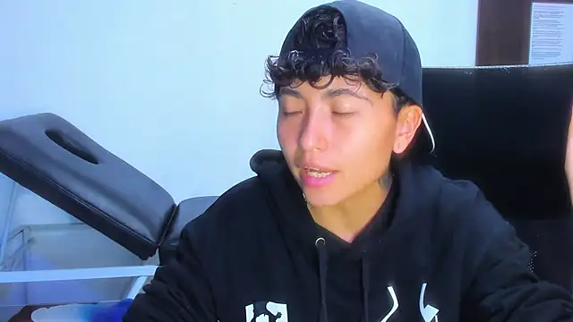 Im Mathias online show from 11, 2, 2026