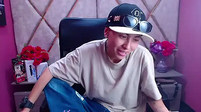 Im Mathias online show from 12, 2, 2025