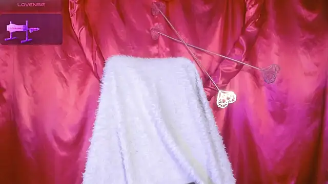 Luna-Chann online show from 11, 2, 2026