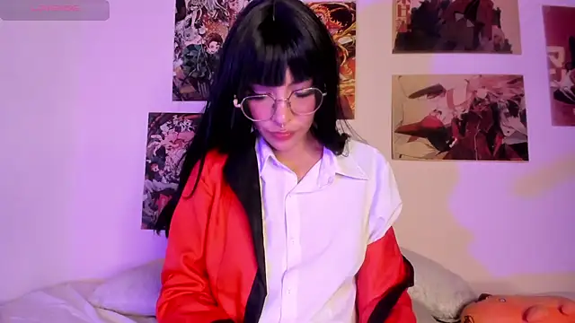 Luna-Chann online show from 4, 2, 2026