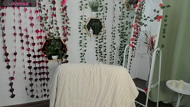 DreamyLuna online show from 1, 3, 2025