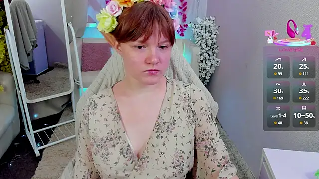 DreamyLuna online show from 4, 10, 2025