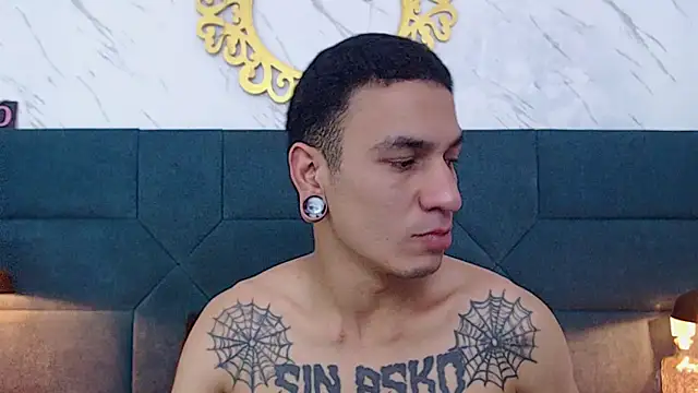 Snapshot of salome_daniel chatting on 23, 10, 2025 salome daniel online show from 23, 10, 2025