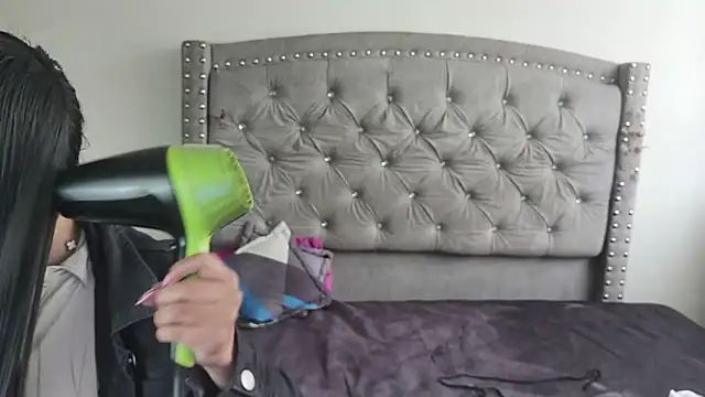 Nesuko kamado  online show from 31, 10, 2025