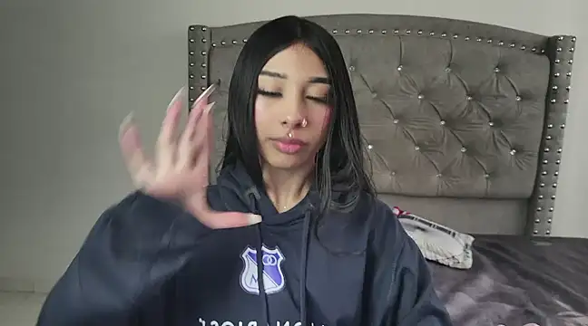 Nesuko kamado  online show from 22, 3, 2025