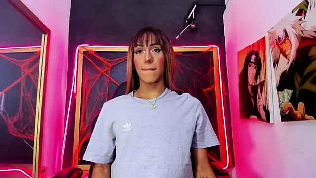 Isabella stanford2 online show from 2, 11, 2025