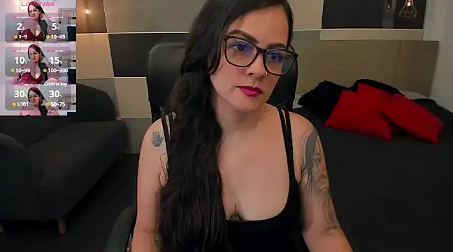 Zara Jackson online show from 10, 3, 2025