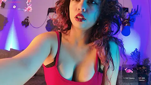 Snapshot of Sweet_Chaos chatting on 10, 6, 2026 Sweet Chaos online show from 10, 6, 2026