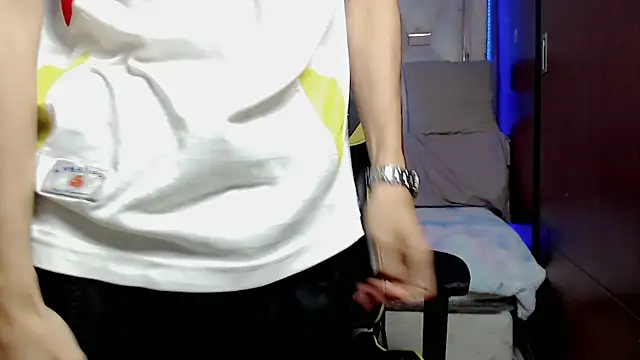 johnny cagee online show from 17, 10, 2025