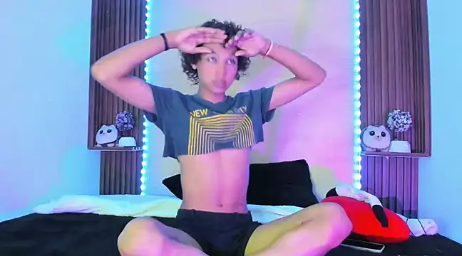 DandyWolf  online show from 4, 1, 2025