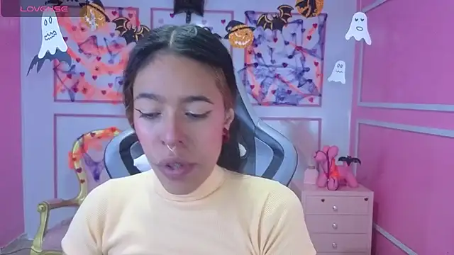 stephania t online show from 28, 10, 2025