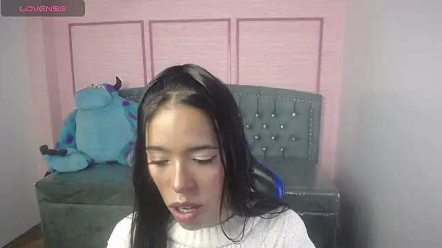 stephania t online show from 7, 3, 2025