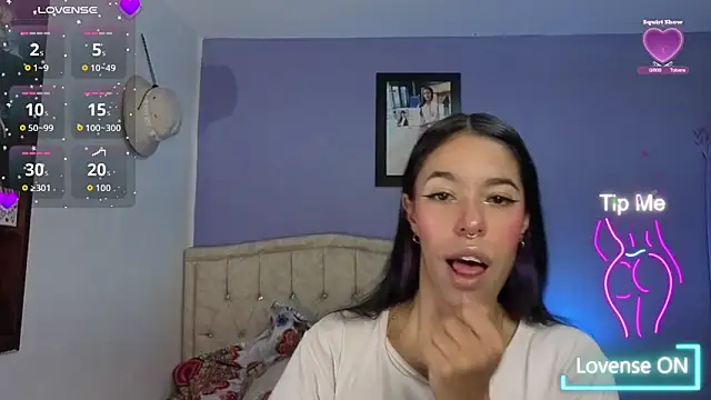 Snapshot of stephania_t chatting on 25, 5, 2026 stephania t online show from 25, 5, 2026