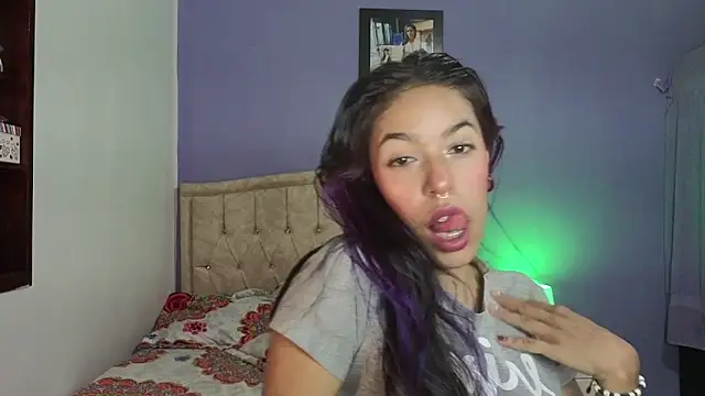 stephania t online show from 22, 4, 2026
